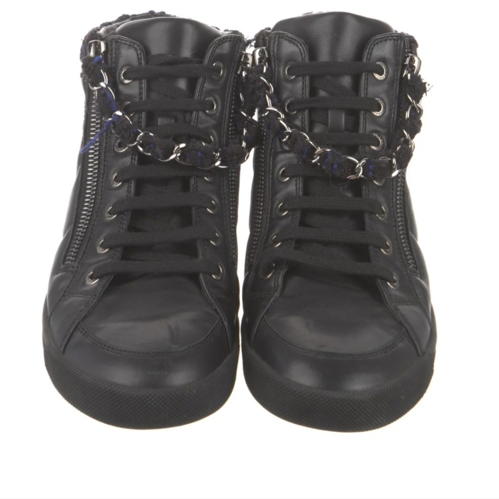 Chanel Authentic Interlocking Cc Logo Sneakers Wo… - image 4